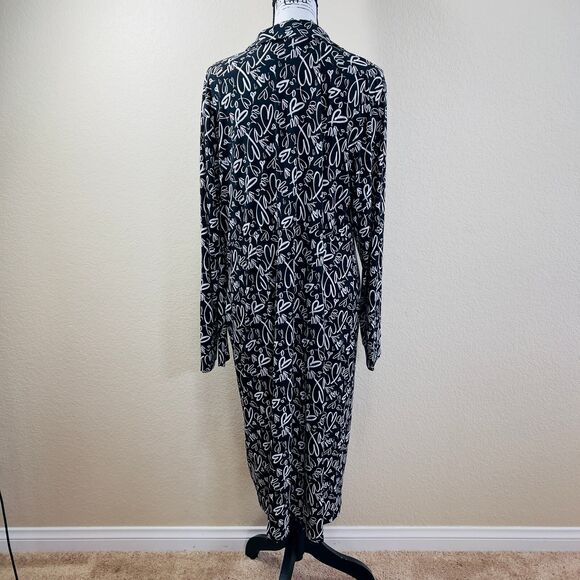 Torrid Studio Knit Surplice Faux Wrap Heart Dress Black White Size 2X edgy - Picture 13 of 15